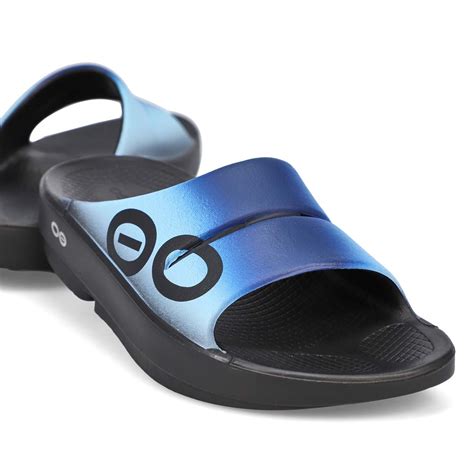 OOFOS Shoes & Sandals